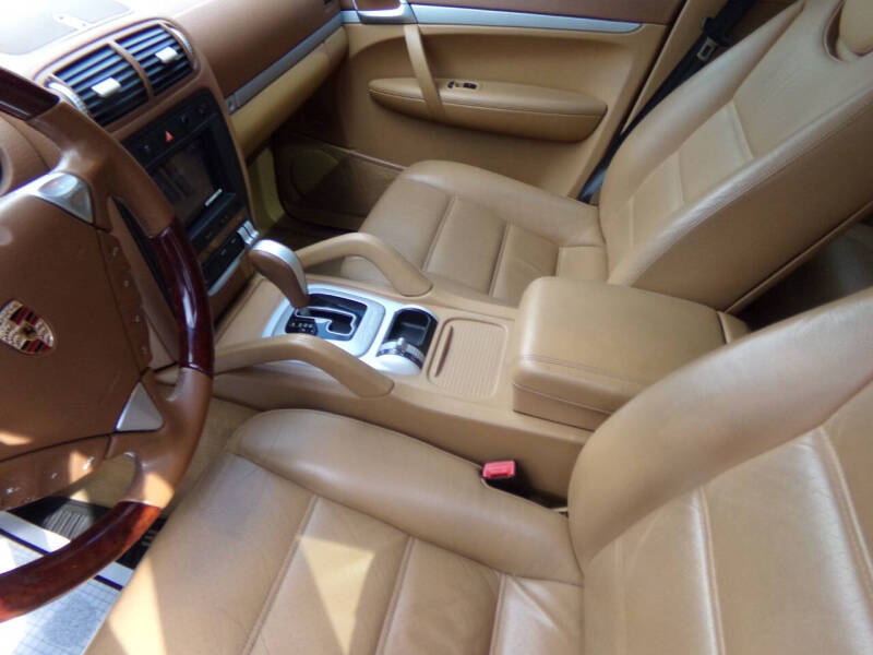 2005 Porsche Cayenne S