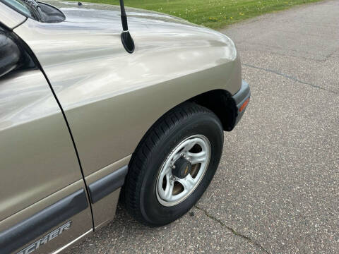 2002 Chevrolet Tracker