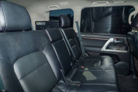 2013 Toyota Land Cruiser