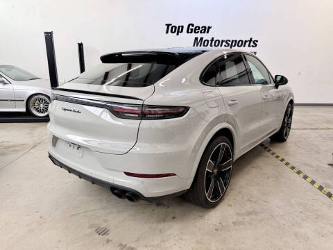 2022 Porsche Cayenne Turbo Coupe