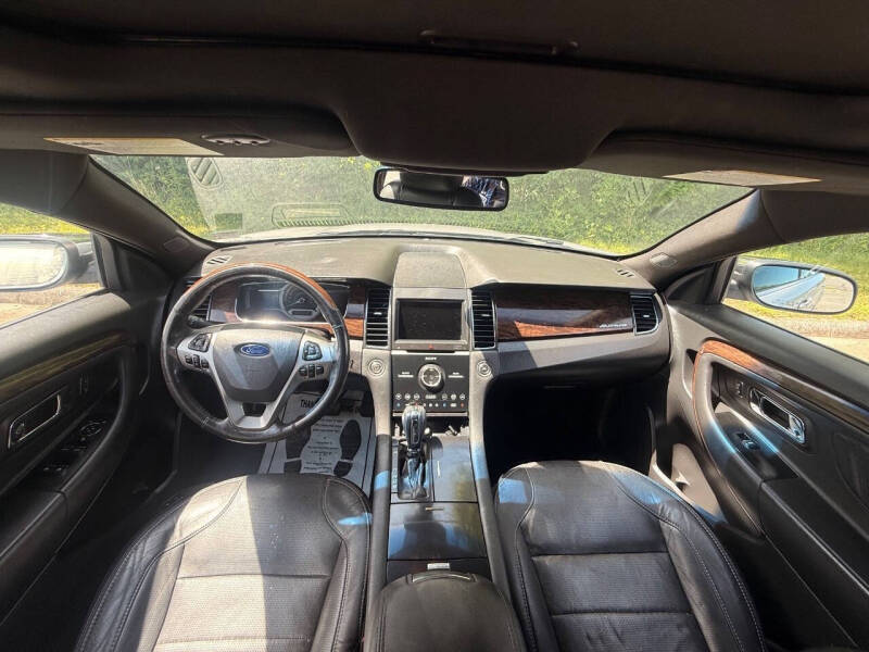 2014 Ford Taurus Limited