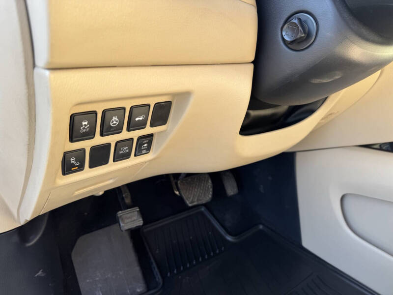 2018 Nissan Pathfinder Platinum