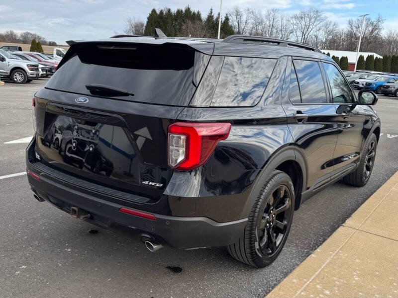 2023 Ford Explorer ST-Line