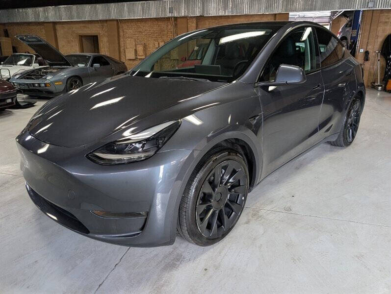 2023 Tesla Model Y Long Range