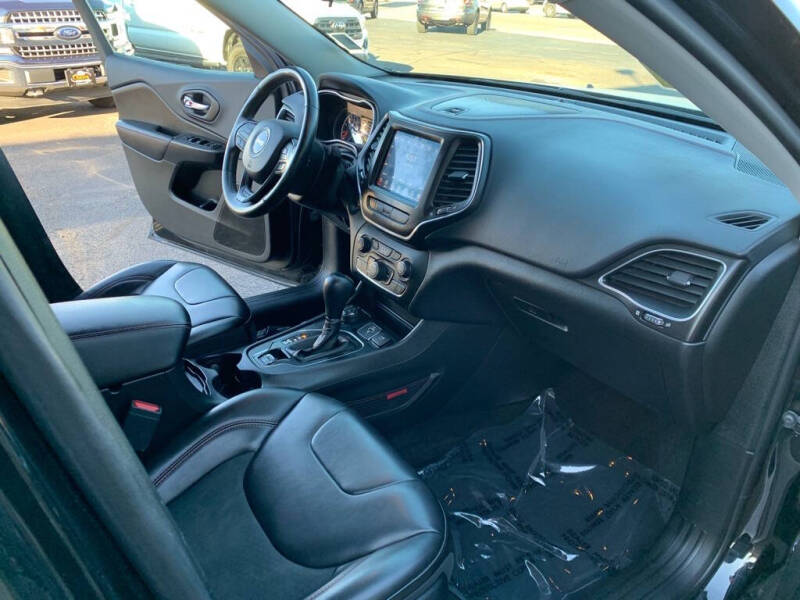 2019 Jeep Cherokee Trailhawk