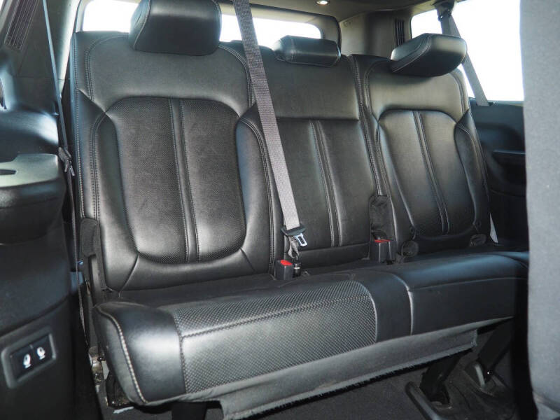 2023 Jeep Wagoneer L Series II