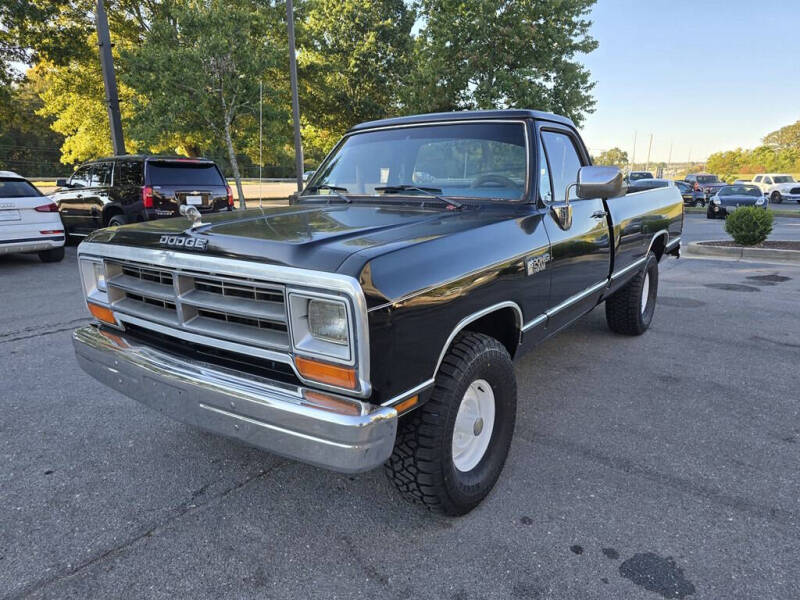 1988 Dodge RAM 100