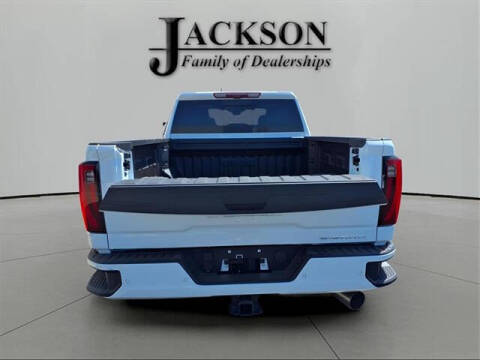 2025 GMC Sierra 2500HD