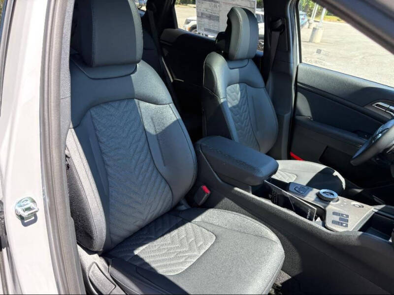 2026 Kia Sportage Hybrid X-Line