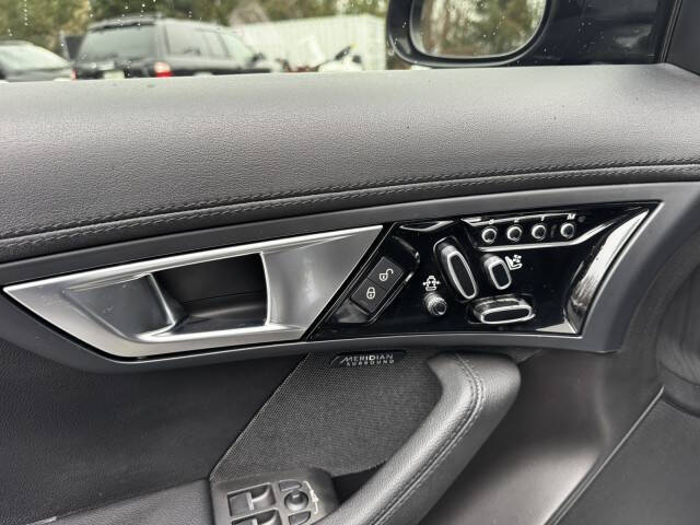 2016 Jaguar F-TYPE S