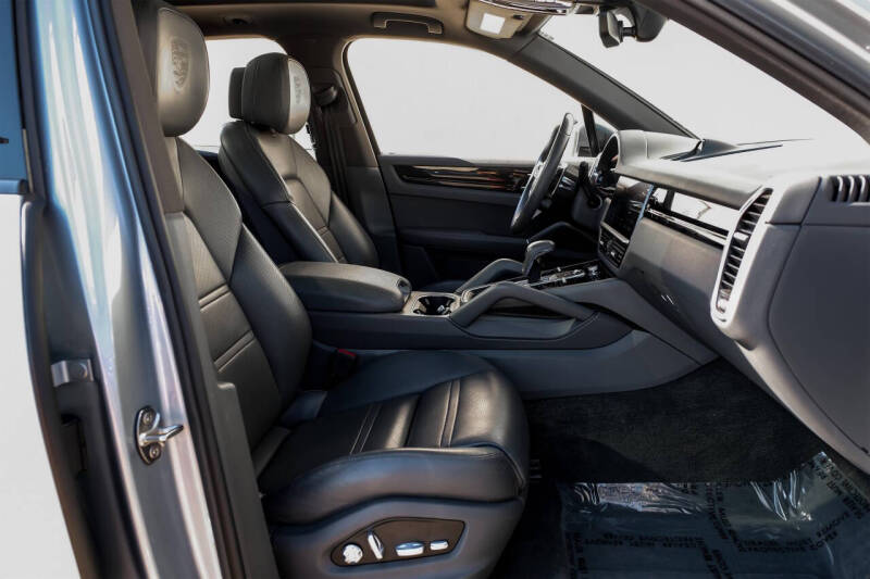 2020 Porsche Cayenne