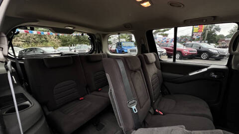 2008 Nissan Pathfinder SE