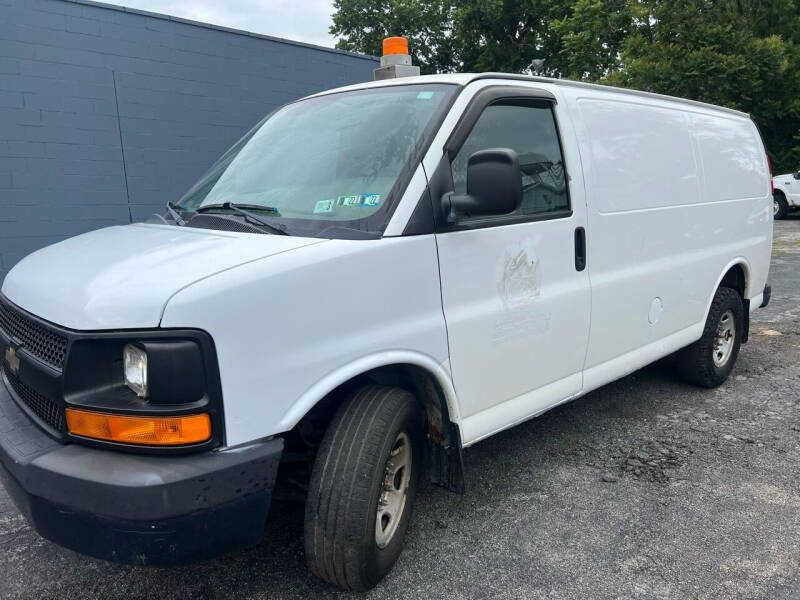 2011 Chevrolet Express for sale at JORDAN AUTO SALES in Youngstown OH