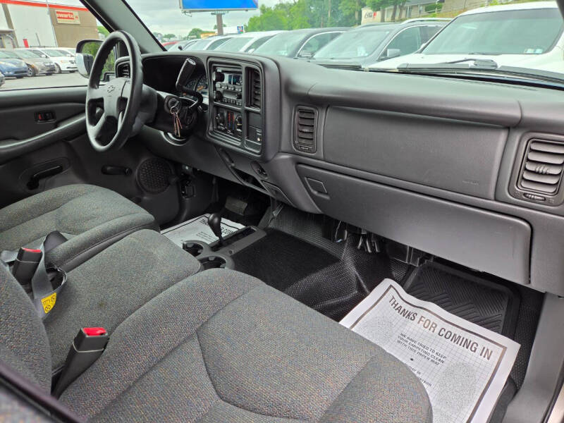 2003 Chevrolet Silverado 1500 LS