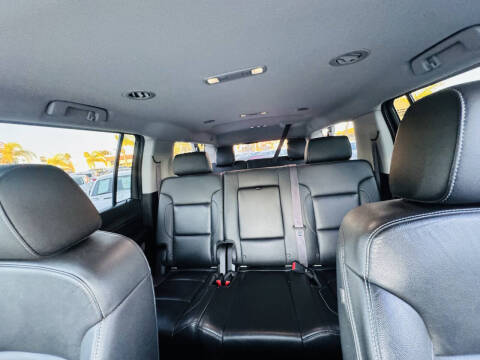 2017 Chevrolet Suburban LT