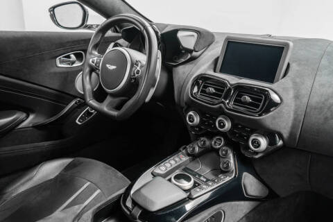 2020 Aston Martin Vantage