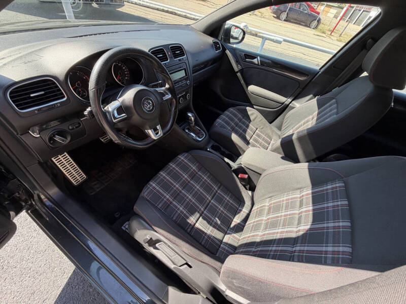 2012 Volkswagen GTI Base PZEV