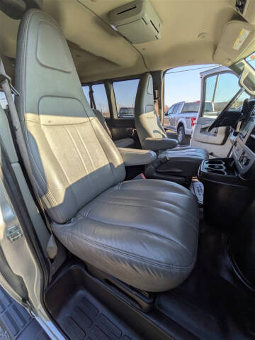 2020 GMC Savana LS 2500