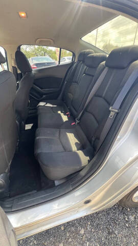 2017 Mazda MAZDA3 Sport