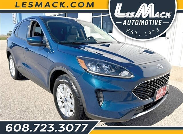 2020 Ford Escape SE