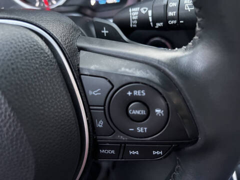 2022 Toyota Corolla Hatchback SE