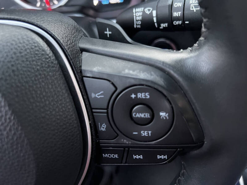 2022 Toyota Corolla Hatchback SE