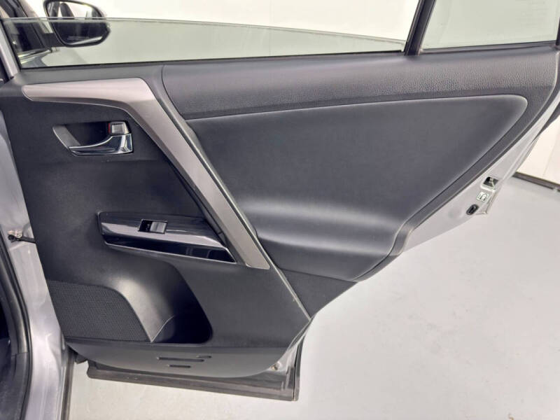 2017 Toyota RAV4 Hybrid Limited