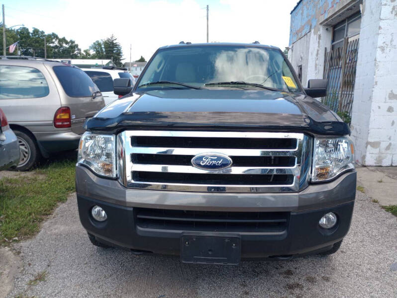 2011 Ford Expedition for sale at New Start Motors LLC in Montezuma IN