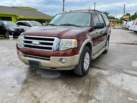 2008 Ford Expedition for sale at RODRIGUEZ MOTORS CO. in Houston TX