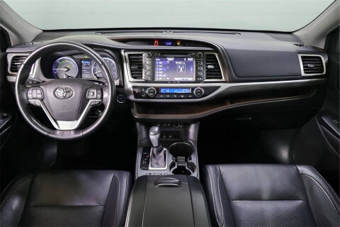2017 Toyota Highlander Hybrid Limited Platinum