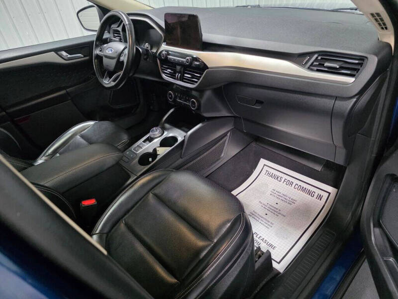 2020 Ford Escape SEL