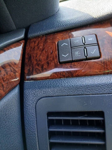 2007 Cadillac DTS Luxury I