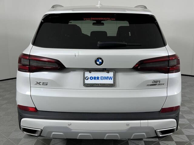 2023 BMW X5 sDrive40i