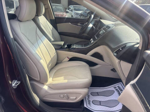 2017 Lincoln MKX Reserve