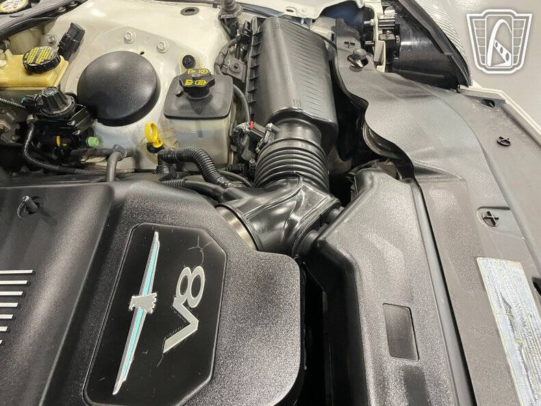 2003 Ford Thunderbird