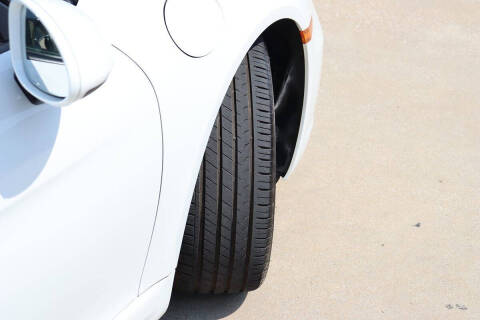 2019 Porsche 718 Cayman