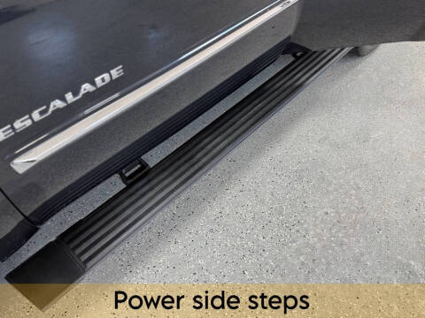 2013 Cadillac Escalade Platinum Edition