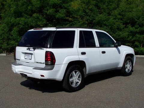2004 Chevrolet TrailBlazer LS
