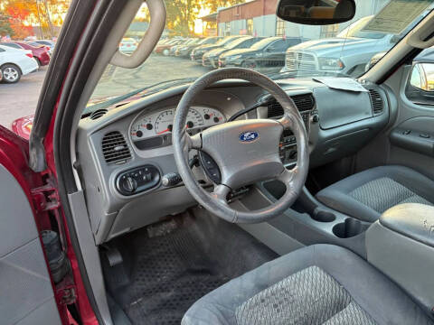 2005 Ford Explorer Sport Trac Adrenalin