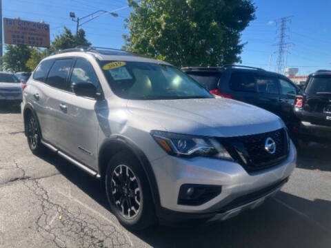 2019 Nissan Pathfinder SL