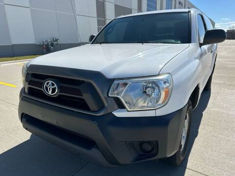 2013 Toyota Tacoma for sale at ELMHURST  CAR CENTER in Elmhurst IL