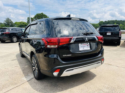 2020 Mitsubishi Outlander SE