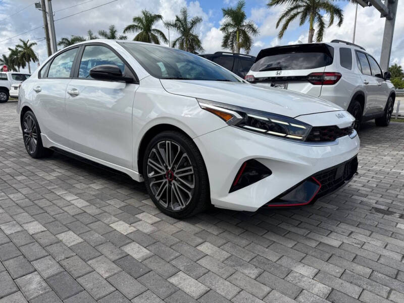 2023 Kia Forte GT's photo
