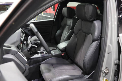 2020 Audi SQ5 3.0T quattro Premium Plus