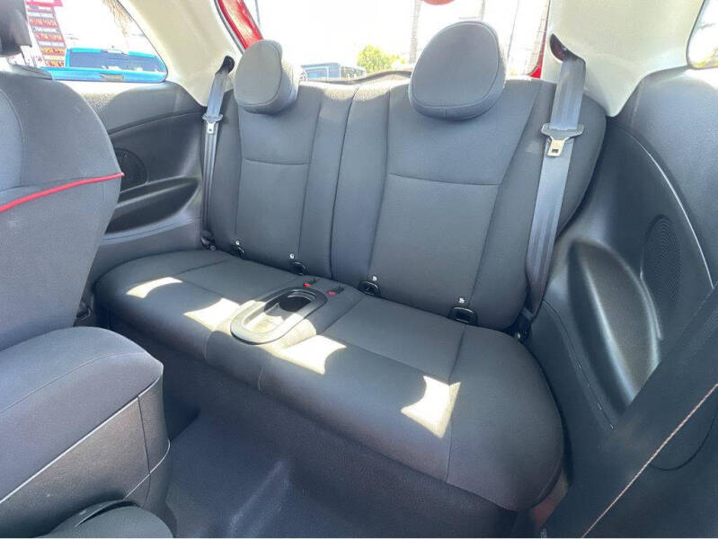 2024 FIAT 500e Inspi(RED)