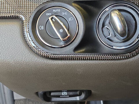 2018 Porsche 911 Carrera