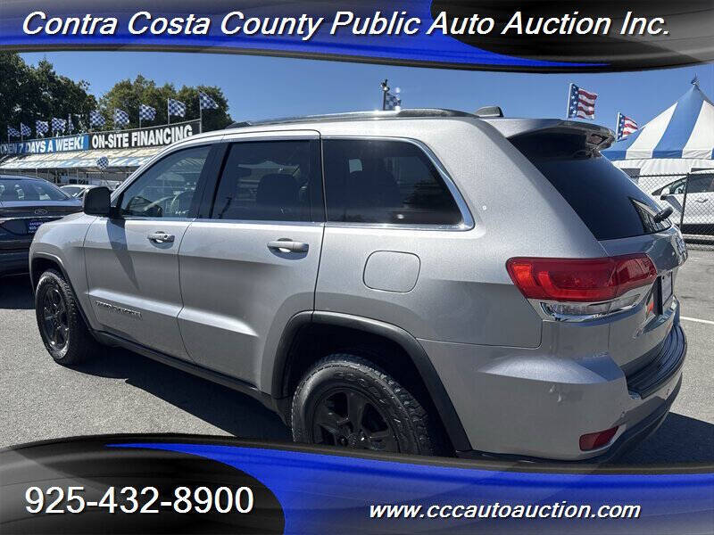 2017 Jeep Grand Cherokee Laredo E