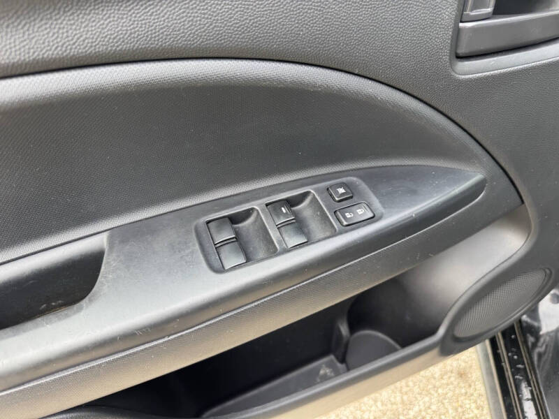 2021 Mitsubishi Mirage SE
