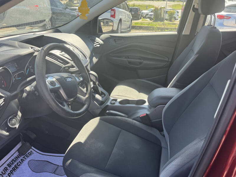 2016 Ford Escape S