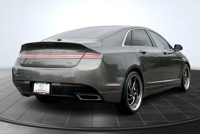2014 Lincoln MKZ